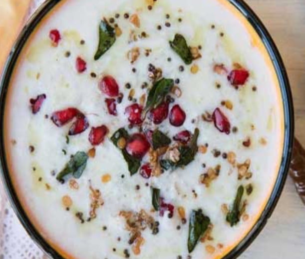 லஞ்ச் பாக்ஸ் கார்னர்: ப்ரூட் மிக்ஸ் தயிர் சாதம்!