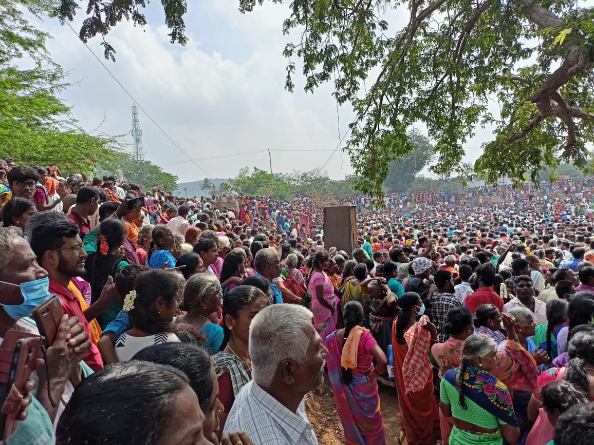 மணப்பாறை அருகே மாமன்னர்கள் பொான்னர்,சங்கர் மாசி பெருந்திருவிழா