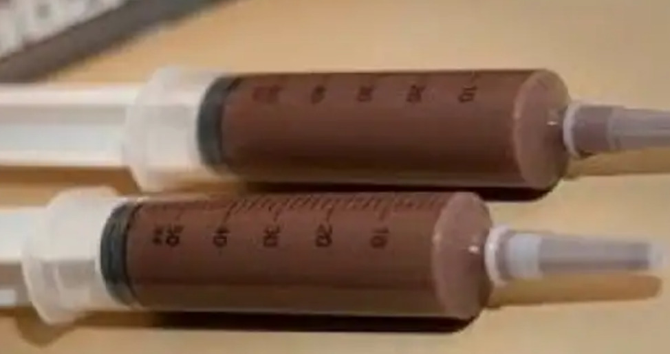 சிரஞ்சில் விற்கப்படும் சாக்லேட்.. குழந்தைகளை சூழும் ஆபத்து.. எச்சரிக்கை!