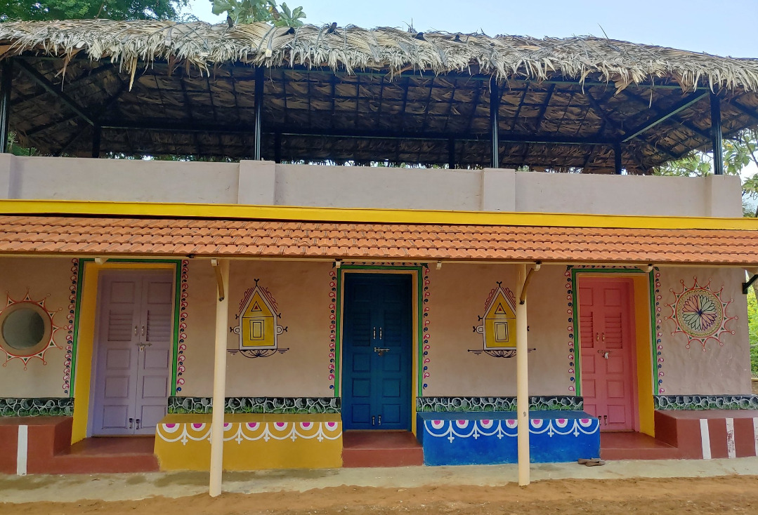 இயற்கை முறையில் அலுவலகத்தை குளுமையாக மாற்றிய ஸ்ரீதர் வேம்பு!