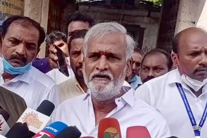 தமிழகத்தில் 10 கோயில்களில் நாள்தோறும் பக்தர்களுக்கு பிரசாதம்..