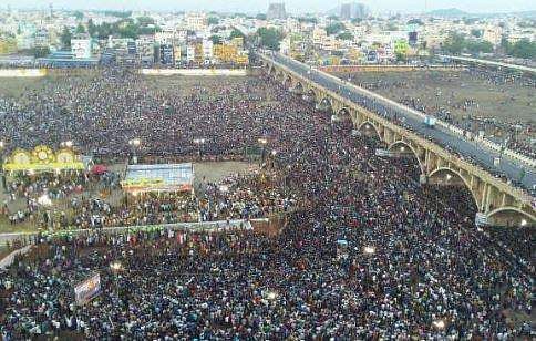 மதுரை சித்திரை திருவிழா கூட்டநெரிசலில் சிக்கி  இருவர் பலி-பலர் காயம்..