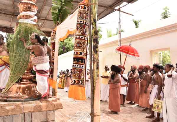 மயிலாடுதுறையில்பட்டின பிரவேச பெருவிழா- இன்று கொடியேற்றத்துடன் துவங்கியது..