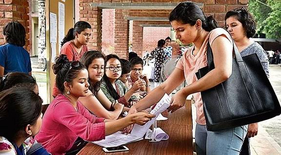 பிளஸ்2    பொதுத்தேர்வு மே5ல் துவக்கம்-பலத்த பாதுகாப்பு ஏற்பாடுகள்