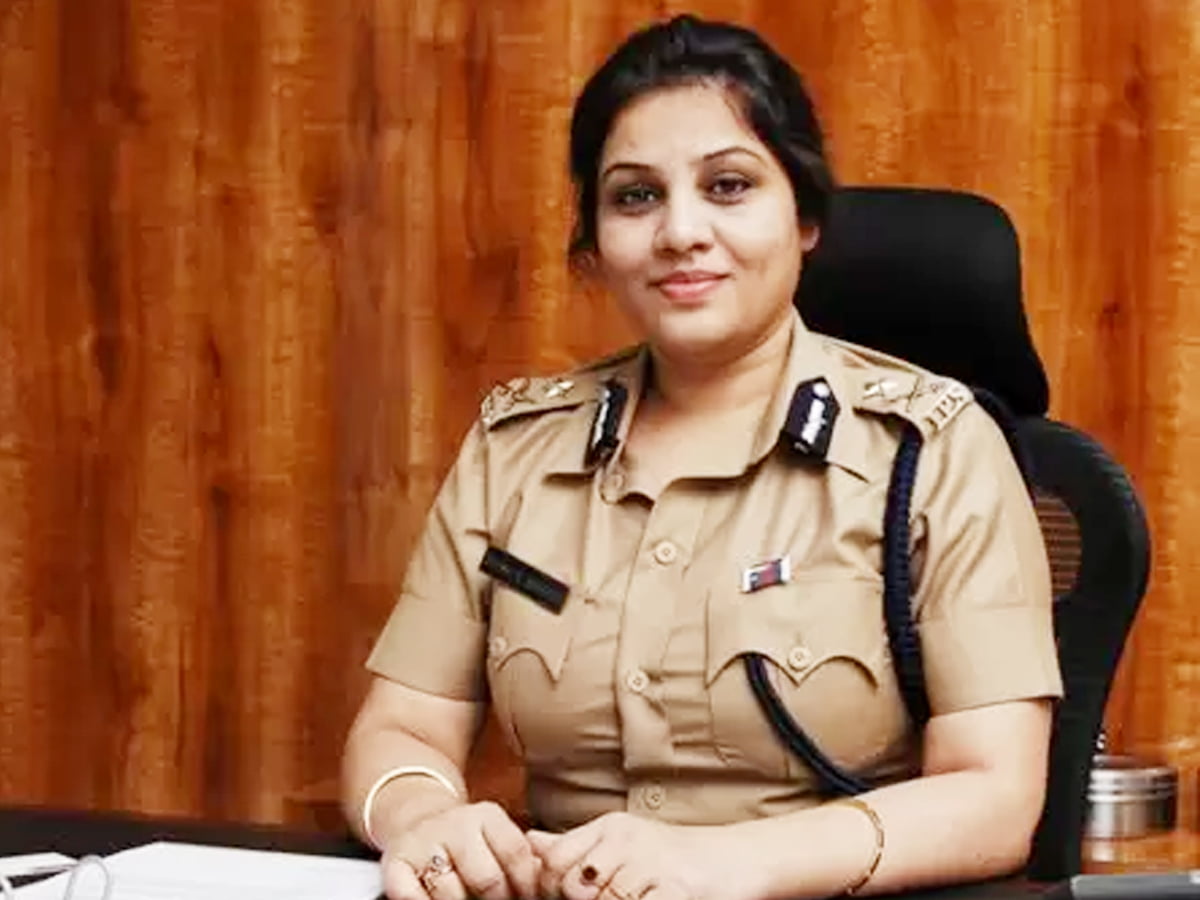 கர்நாடகா காவல் துறை அதிகாரி ரூபா  மீது தொடரப்பட்ட மானநஷ்ட வழக்கு  தள்ளுபடி..