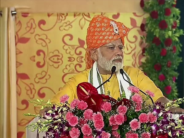 பெட்ரோலுடன் எத்தனால் கடந்த 8 ஆண்டுகளில்10 மடங்காக உயர்வு-பிரதமர் மோடி..