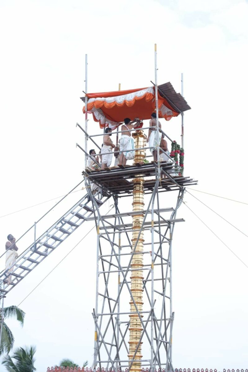 திருவட்டார் ஆதிகேசவ பெருமாள் கோவிலில் 72அடி உயர் கொடிமர பிரதிஷ்டை விழா..