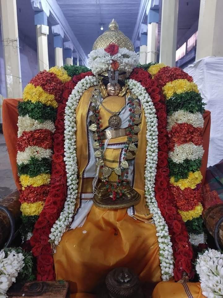 ஸ்ரீவிலி ஆண்டாள் கோவில் உற்சவத்தில் நடந்த பெரியாழ்வார் மங்களாசாசனம்.. - Dhinasari Tamil