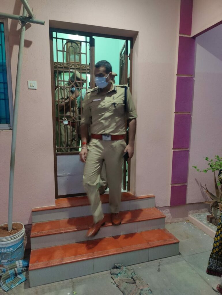 விருதுநகர் மாவட்டத்தில் அடுத்தடுத்து இரட்டை கொலைகள்..பீதியில் மக்கள்.. - Dhinasari Tamil