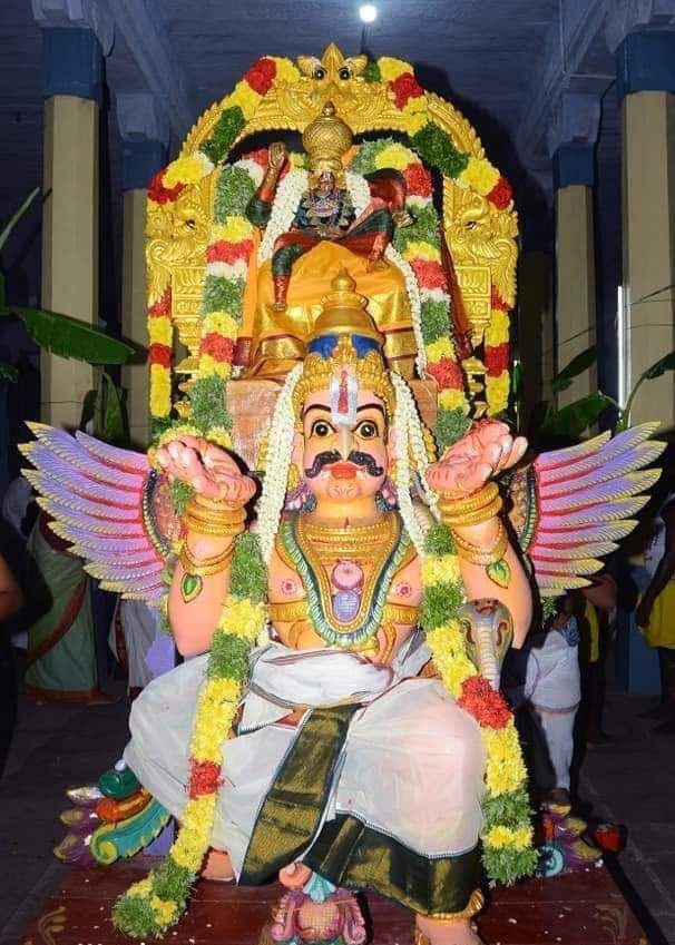 ஸ்ரீவில்லிபுத்தூர் ஆடிப்பூர திருவிழாவில் ஐந்து கருடசேவை.. - Dhinasari Tamil