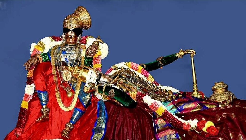 ஸ்ரீரங்கம் கோயில் பகுமானங்கள் ஆண்டாள் கோயிலில் சமர்ப்பணம் - Dhinasari Tamil