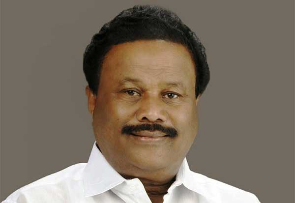 அ.தி.மு.க.,பொருளாளர் திண்டுக்கல் சீனிவாசன் நியமனம்: வங்கிகள் ஏற்பு..! - Dhinasari Tamil