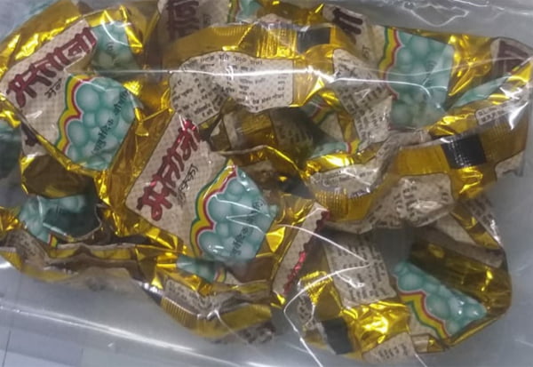 புதுச்சேரி கோவையில்  மாணவர்களுக்கு போதை சாக்லேட் கஞ்சா விற்பனை ..