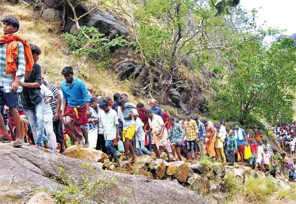 சதுரகிரி மலையில் ஆடி அமாவாசை திருவிழா - Dhinasari Tamil