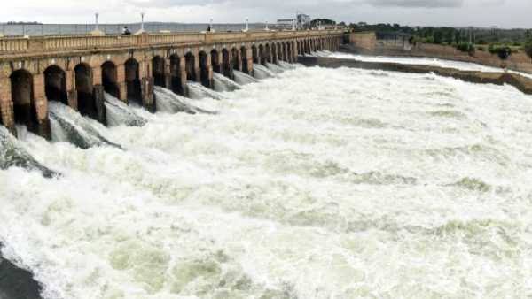 கர்நாடகத்தில் கபினி அணை, கிருஷ்ணராஜசாகர் அணைகள் நிரம்பியது. - Dhinasari Tamil