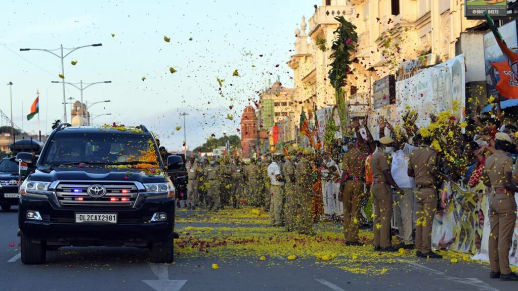 சென்னை மக்களின் வரவேற்பால் மகிழ்ந்தேன்: பிரதமர் மோதி - Dhinasari Tamil