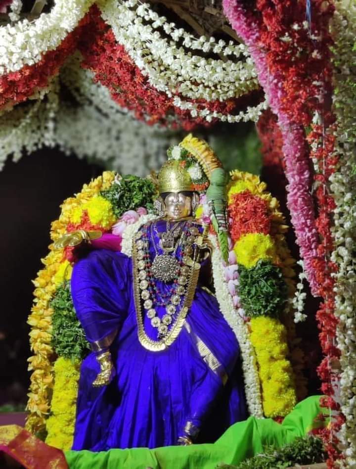 ஸ்ரீவிலி ஆண்டாள் கோவில் ஆடிப்பூர தேரோட்டம் கோலாகலம்.. - Dhinasari Tamil