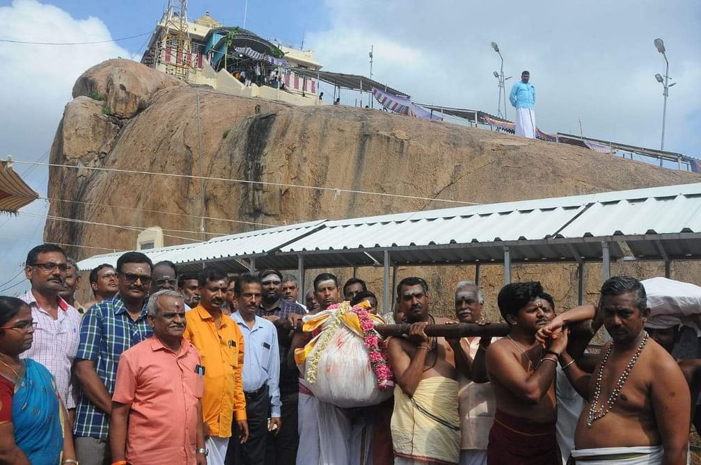 மலைக்கோட்டை உச்சிப் பிள்ளையாருக்கு நடந்த சதுர்த்தி விழா..