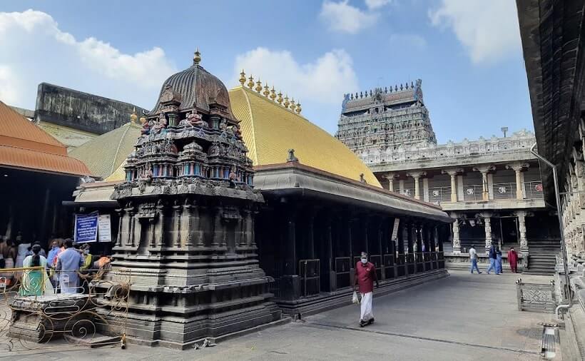சிதம்பரம்: மீண்டும் மீண்டும் உள்நோக்கத்துடன் மூக்கை நுழைக்கும் அறநிலையத் துறை அதிகாரிகள்! - Dhinasari Tamil