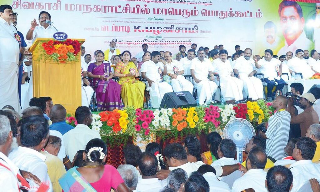 தமிழகத்தில் 52 லட்சம் மாணவ, மாணவிகளுக்கு மடிக்கணினி வழங்கிய திட்டத்தை திமுக அரசு நிறுத்தி விட்டது-இபிஎஸ்.. - Dhinasari Tamil