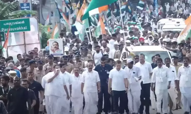 கேரளாவில் நடை பயணத்தை துவக்கிய ராகுல்.. - Dhinasari Tamil