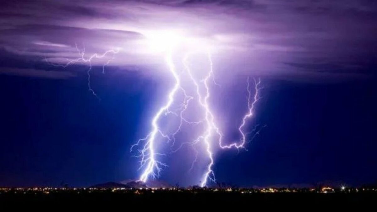 Lightning - 2026