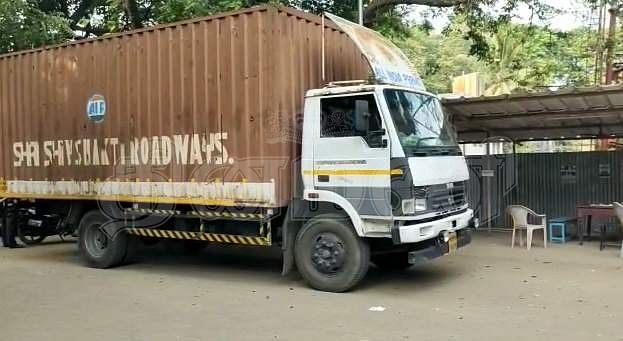 container lorry - 2026