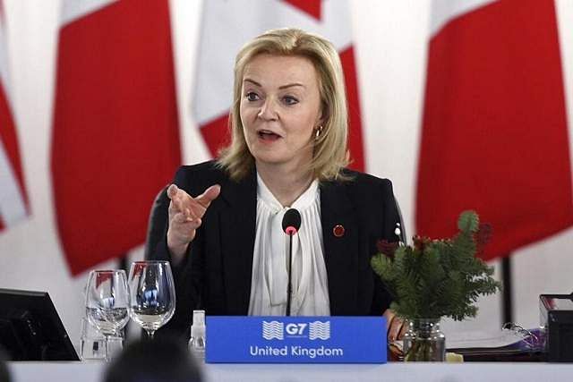 பிரிட்டனின் புதிய பிரதமரானார் லிஸ் டிரஸ் ..