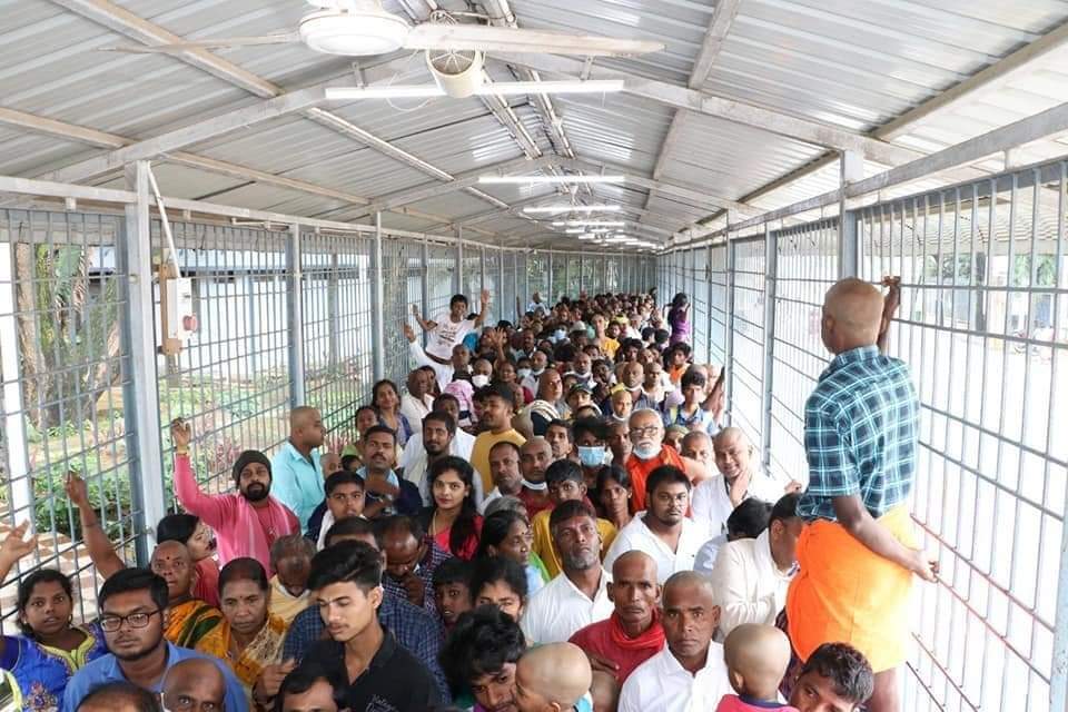 புரட்டாசி மூன்றாம் சனிக்கிழமையில் தரிசிக்க திருமலை எங்கும் பக்தர்கள்! 3 - 2025 FB IMG 1665122759353 - 2025