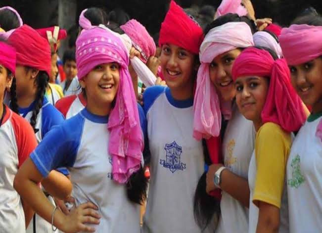 உலக பெண் குழந்தைகள் தினம் இன்று..