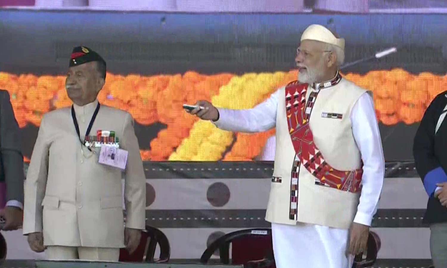 அருணாச்சல் பிரதேசம்-புதிய பசுமை விமான நிலையத்தை பிரதமர்..