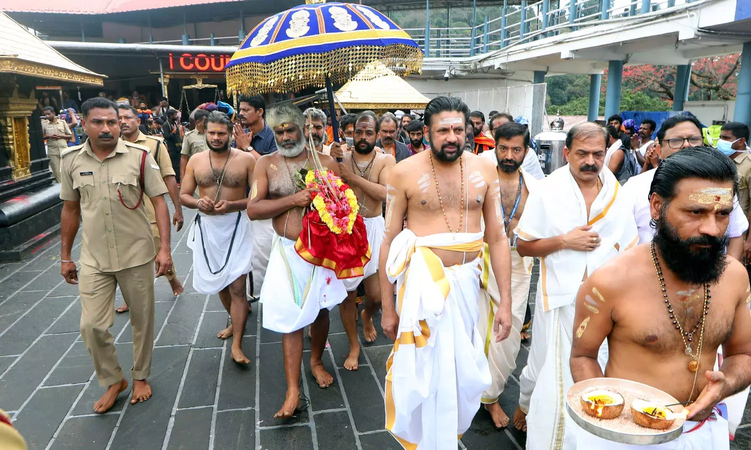 1813542 sabarimala - 2026