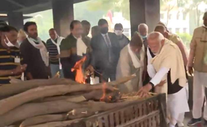 Heeraben cremated - 2026