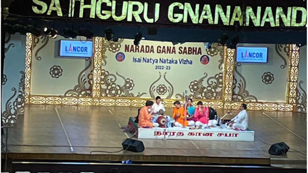 A lively, lovely tap-dancing concert..! - Dhinasari Tamil