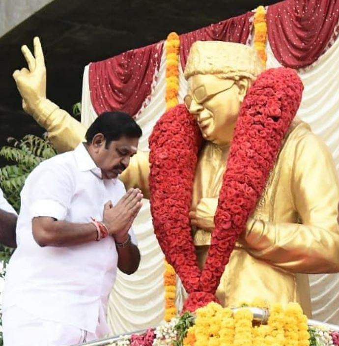 எம்ஜிஆர் பிறந்தநாள்: அதிமுக கொண்டாட்டம் இபிஎஸ், ஓபிஎஸ் மரியாதை..