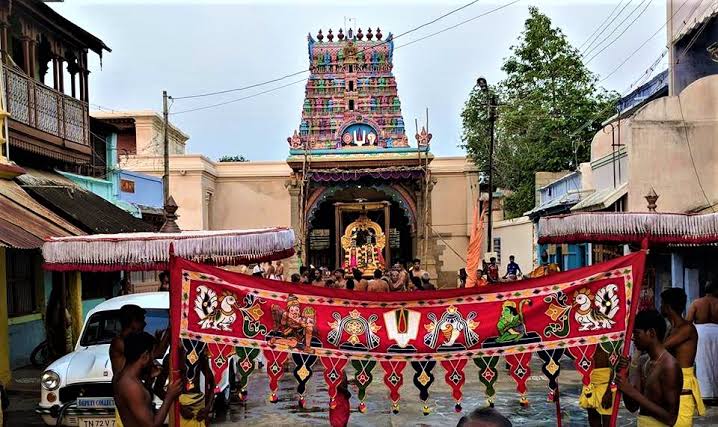 நாங்குநேரி வானமாமலைப் பெருமாள் கோயிலில் நாளை தை அமாவாசை விழாக்கோலம்.. - Dhinasari Tamil