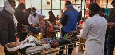 வடமாநிலங்களில்  பனிபொழிவு-உ-பி கடும் குளிருக்கு 25பேர் பலி..