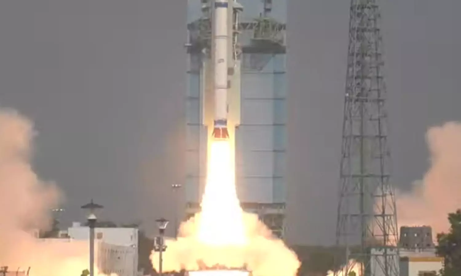 1833791 rocket - 2026