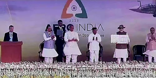 500x300 1835276 modi - 2026
