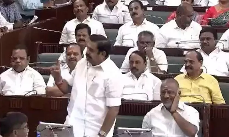 சட்டப்பேரவையில் அதிமுகவினர் அமளியில் ஈடுபட்டு வெளிநடப்பு..