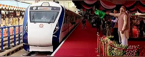 சென்னை-கோவை  வந்தே பாரத்தை  கொடியசைத்து துவக்கி வைத்த பிரதமர் மோடி..