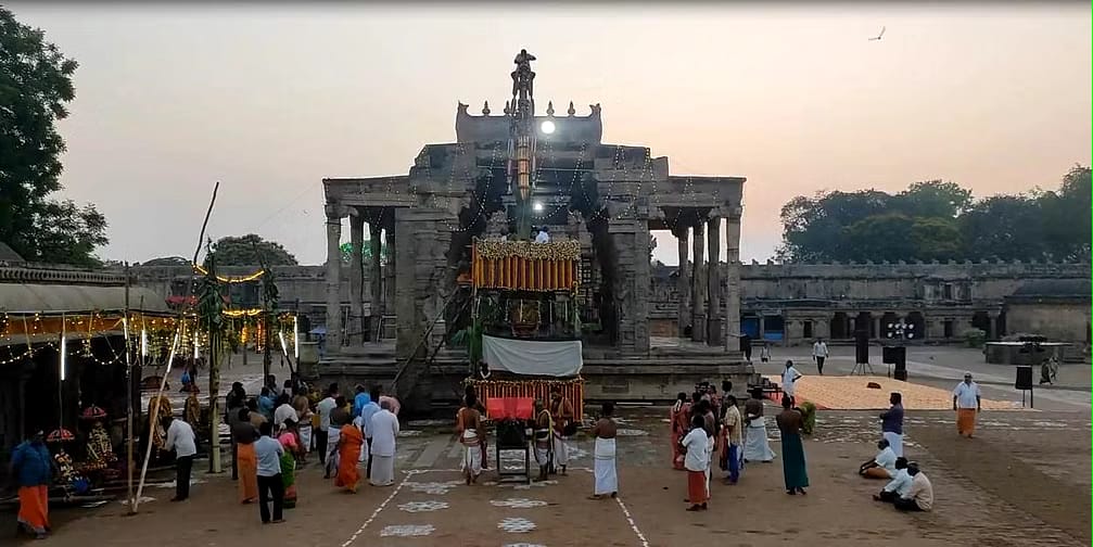 தஞ்சை-சித்திரை திருவிழா துவக்கம்