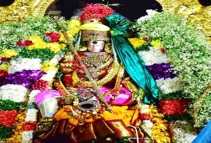 மதுரை மீனாட்சி அம்மனுக்கு நாளை பட்டாபிஷேகம்..