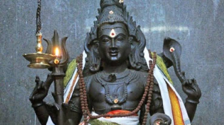 பைரவ மூர்த்தியை வழிபட உகந்த நாள் தேய்பிறை அஷ்டமி