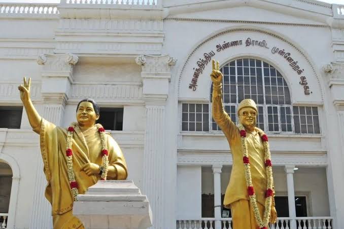 சென்னையில் கூடிய அதிமுக அவசர செயற்குழு  முக்கிய முடிவுகள்?..