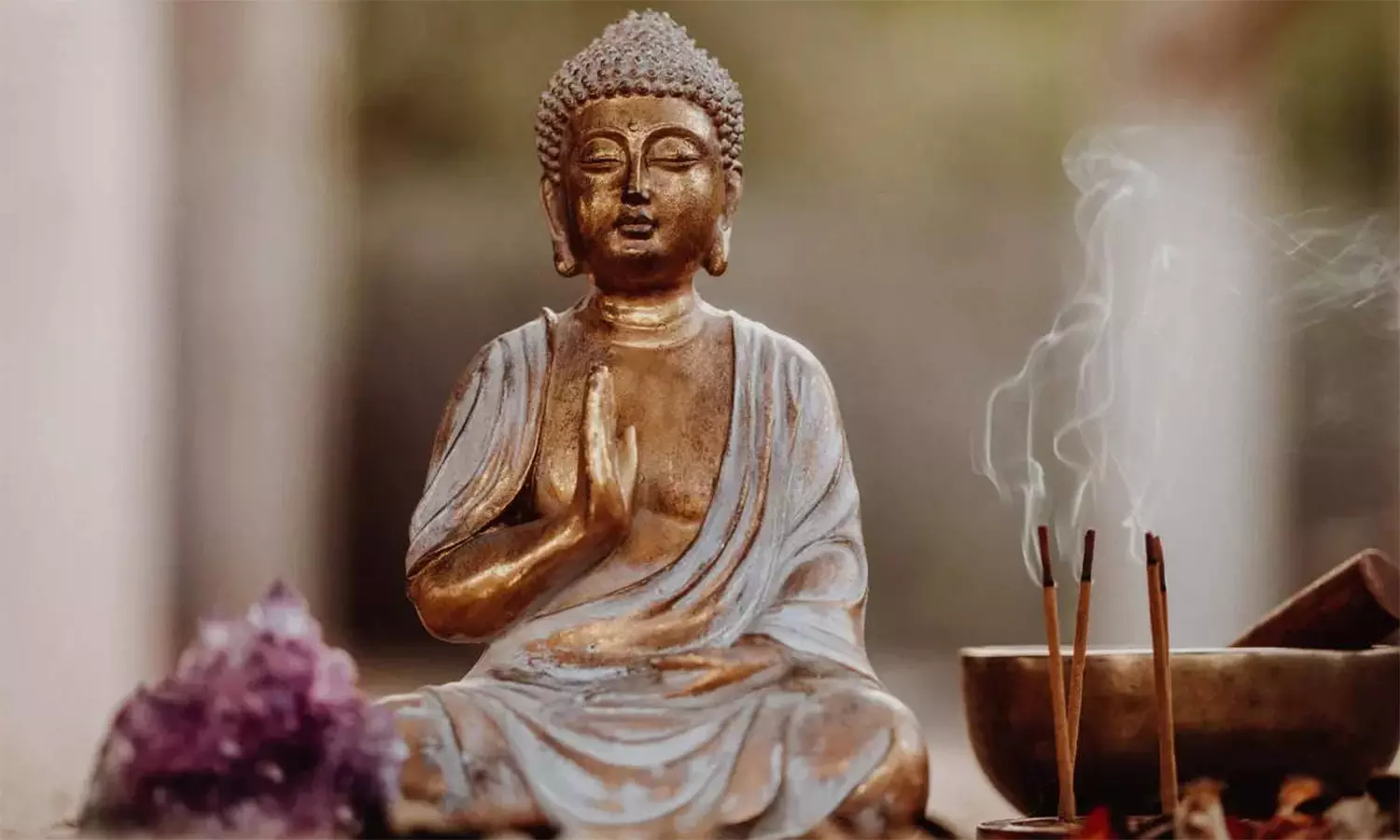 மன்னராகப் பிறந்து ஆசையைத் துறந்த மகான் புத்தர்..