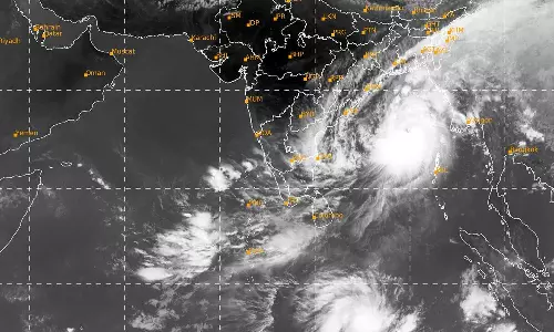மோக்கா புயல் நாளை கரையை கடக்கிறது..