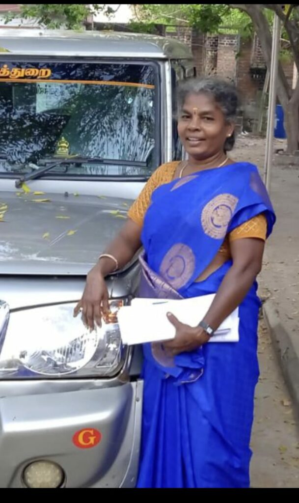ஸ்ரீவில்லிபுத்தூர் விஷ வண்டு கடித்து விஏஓ உயிரிழப்பு.. - Dhinasari Tamil