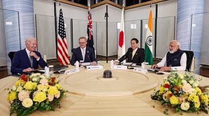 ஜி7 மாநாடு பிரதமர் மோடியிடம் ஆட்டோகிராப் கேட்ட அமெரிக்க அதிபர்..