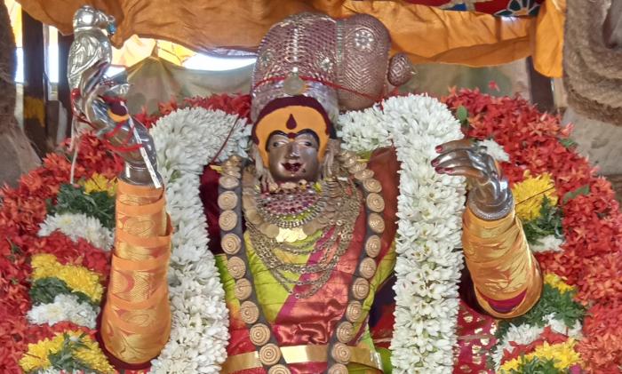 ராஜபாளையம் அருகே தேவதானம் பெரிய கோயில் தேரோட்டம் .. - Dhinasari Tamil